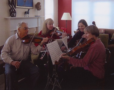 Tuesday morning string quartets, Banats with Kathleen Thomson, vln., and Elizabeth Sadewhite, vc., at home in Dobbs Ferry, 2008